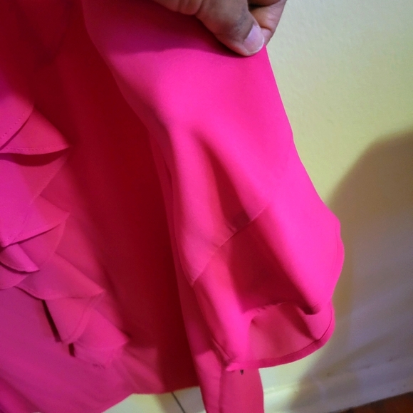 Pink blouse with ruffles - Picture 5 of 10